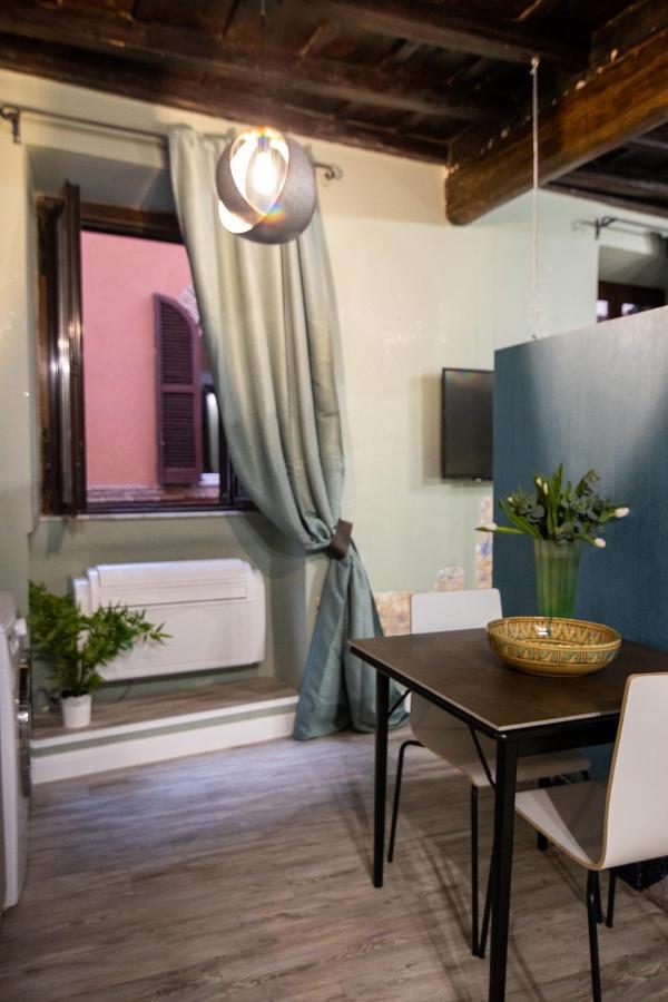 Romeathome Deluxe Suite Campo Dei Fiori Extérieur photo